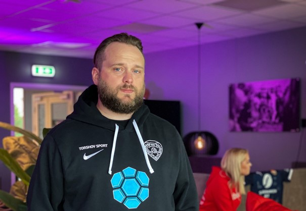 Jentegaming hos DBK